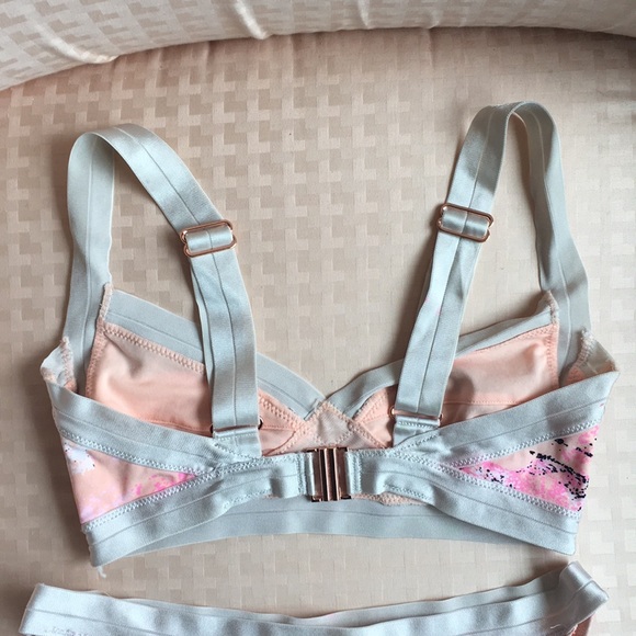 H&M Bandage Bikini Set - Picture 4 of 8